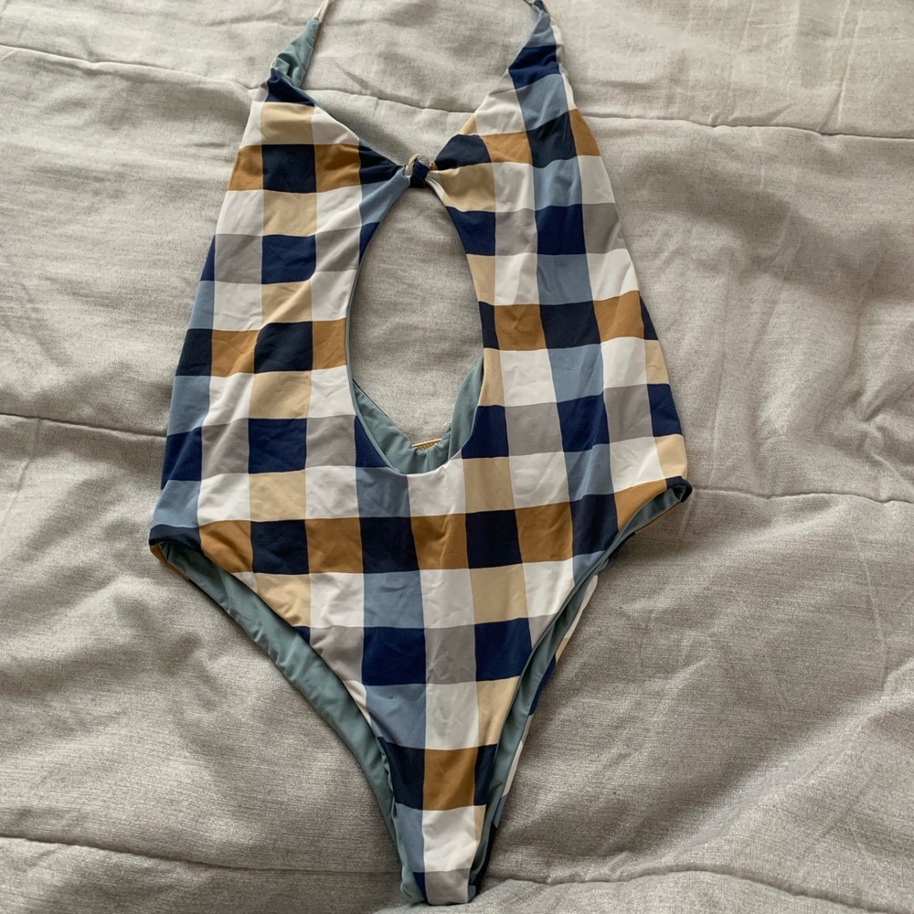San Lorenzo one piece